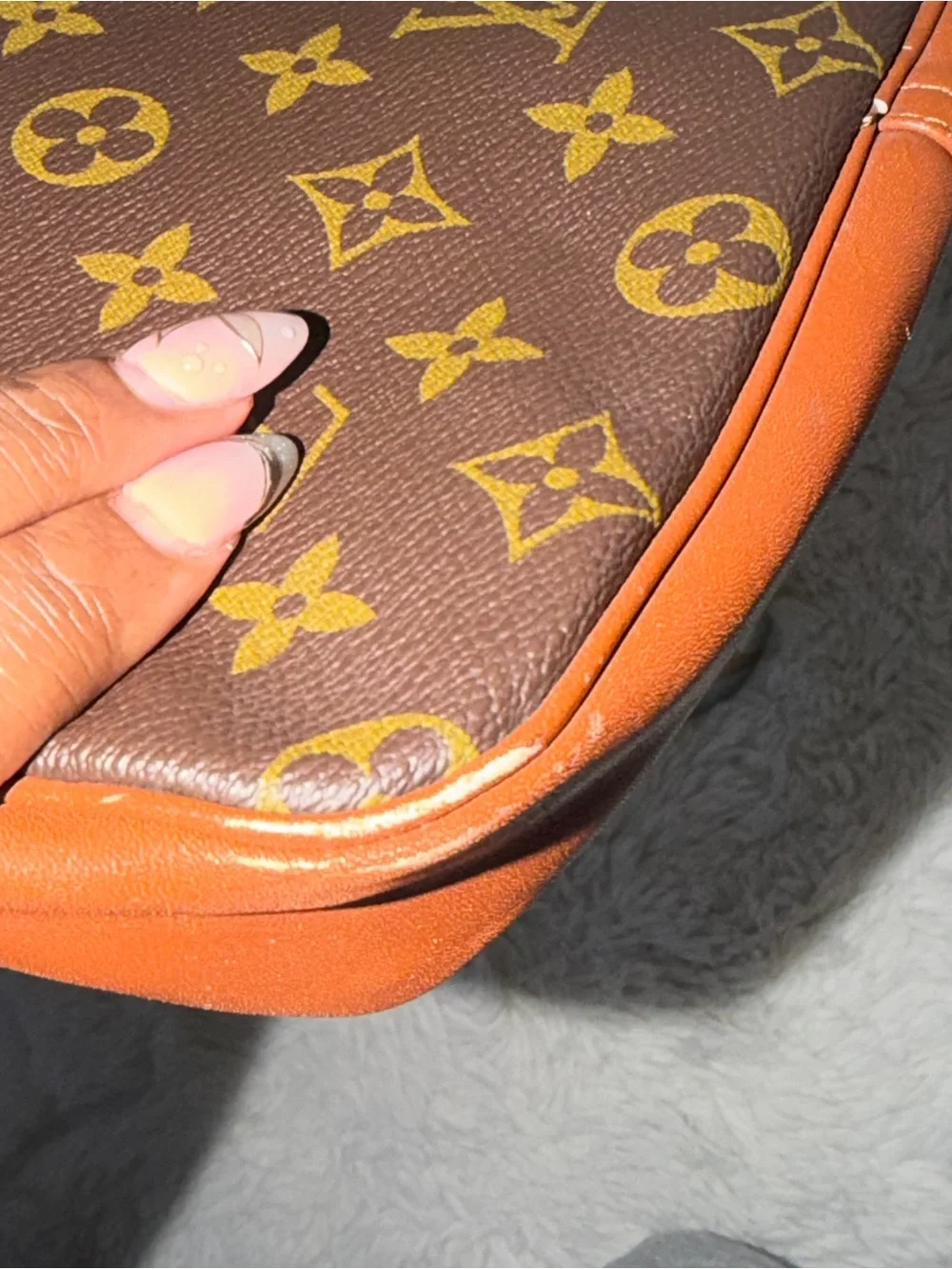 Louis Vuitton Monogram‎ Pochette Sport Clutch